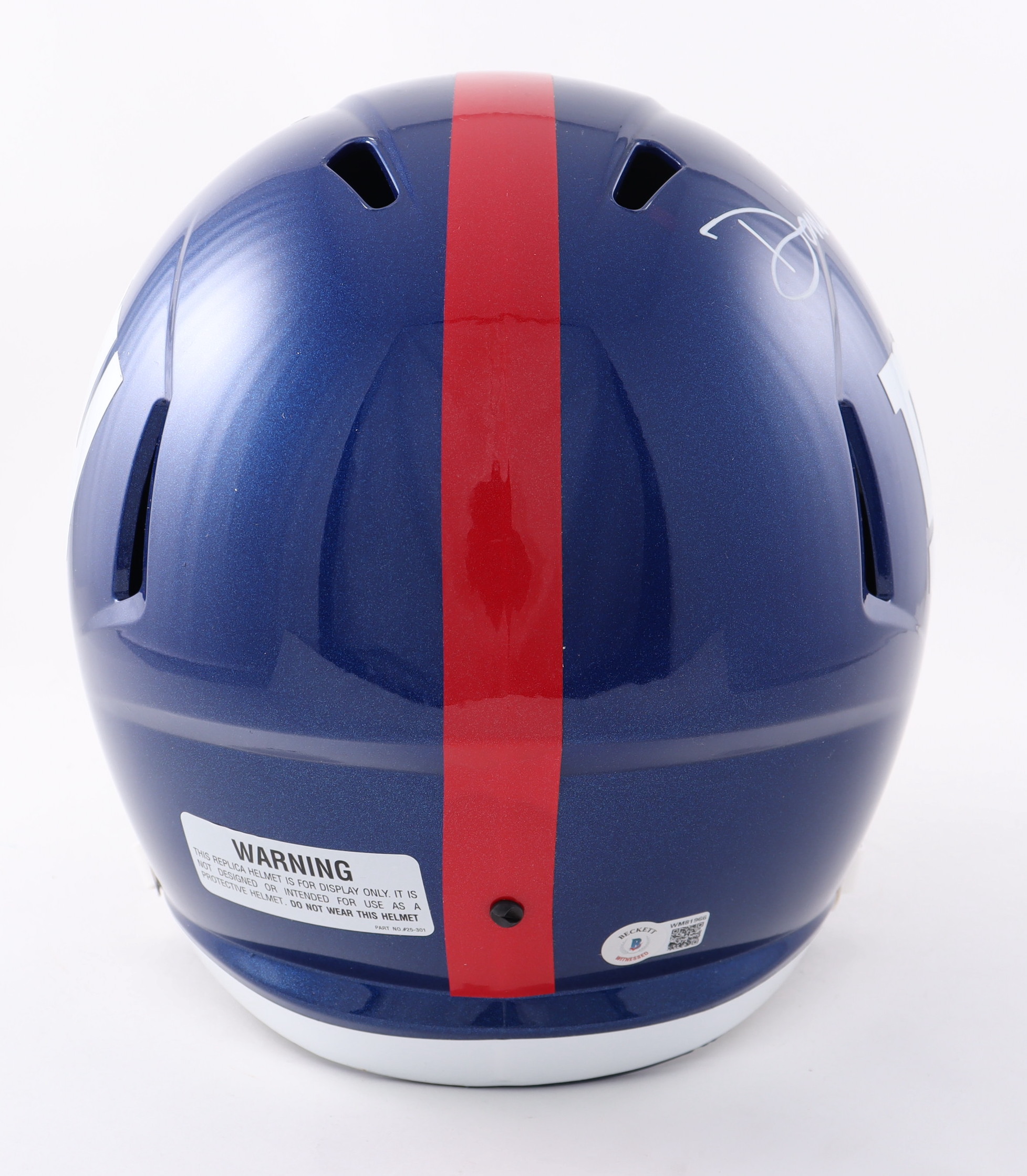 Daniel Jones Signed Giants Full-Size Speed Helmet (Beckett) at PristineAuction.com Daniel Jones Signed Giants Full-Size Speed Helmet (Beckett) at PristineAuction.com
