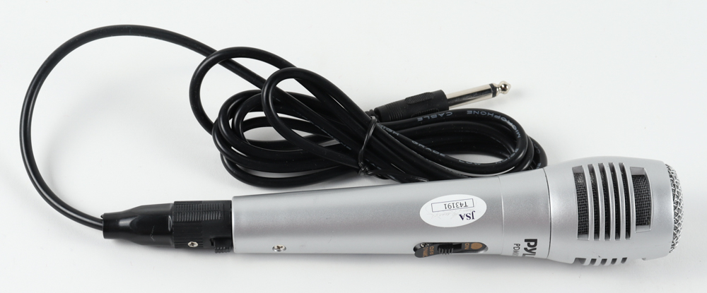 Lexy Panterra Signed Microphone Inscribed "XOXO" (JSA COA) at PristineAuction.com Lexy Panterra Signed Microphone Inscribed "XOXO" (JSA COA) at PristineAuction.com