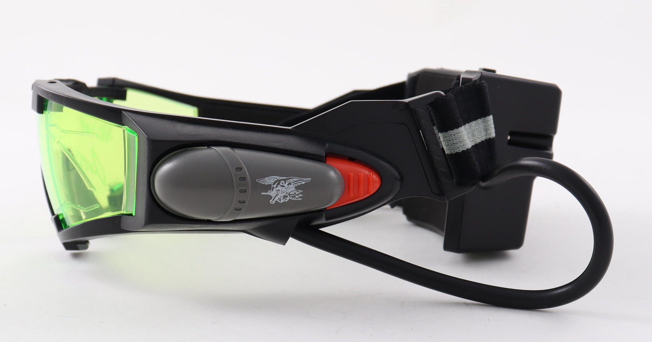 Robert O'Neill Signed U.S. Navy SEAL Nightvision Inscribed "Never Quit!" (PSA COA) at PristineAuction.com Robert O'Neill Signed U.S. Navy SEAL Nightvision Inscribed "Never Quit!" (PSA COA) at PristineAuction.com