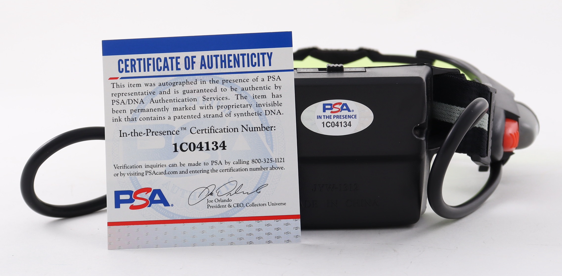 Robert O'Neill Signed U.S. Navy SEAL Nightvision Inscribed "Never Quit!" (PSA COA) at PristineAuction.com Robert O'Neill Signed U.S. Navy SEAL Nightvision Inscribed "Never Quit!" (PSA COA) at PristineAuction.com