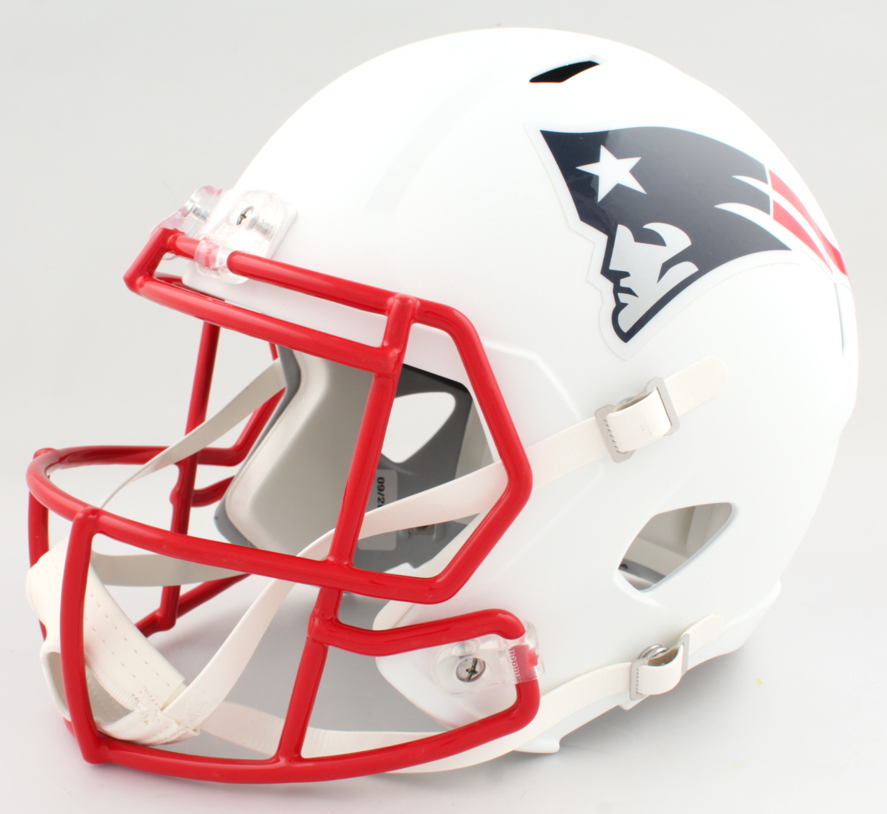 Drew Bledsoe Signed Patriots Full-Size Matte White Speed Helmet (PSA COA) at PristineAuction.com Drew Bledsoe Signed Patriots Full-Size Matte White Speed Helmet (PSA COA) at PristineAuction.com