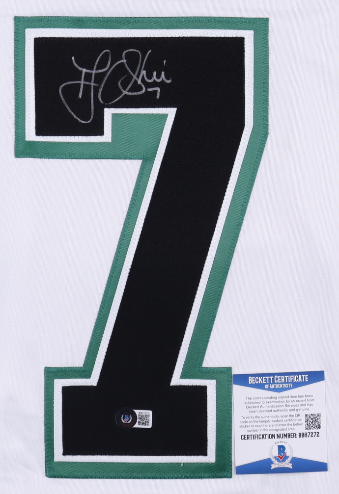 T. J. Oshie Signed Jersey (Beckett COA) at PristineAuction.com T. J. Oshie Signed Jersey (Beckett COA) at PristineAuction.com