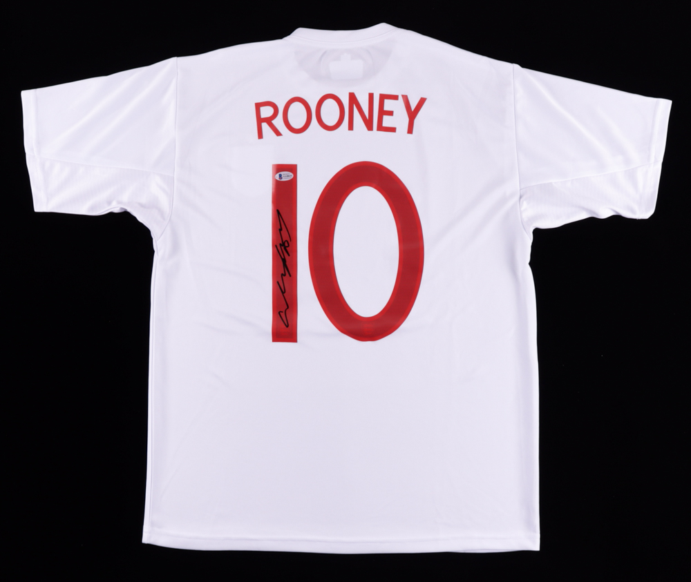 Wayne Rooney Signed Jersey (Beckett COA) (See Description) at PristineAuction.com Wayne Rooney Signed Jersey (Beckett COA) (See Description) at PristineAuction.com