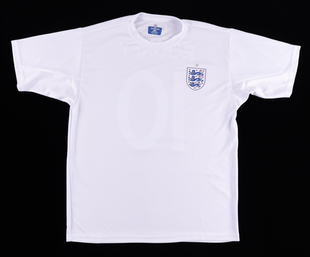 Wayne Rooney Signed Jersey (Beckett COA) (See Description) at PristineAuction.com Wayne Rooney Signed Jersey (Beckett COA) (See Description) at PristineAuction.com