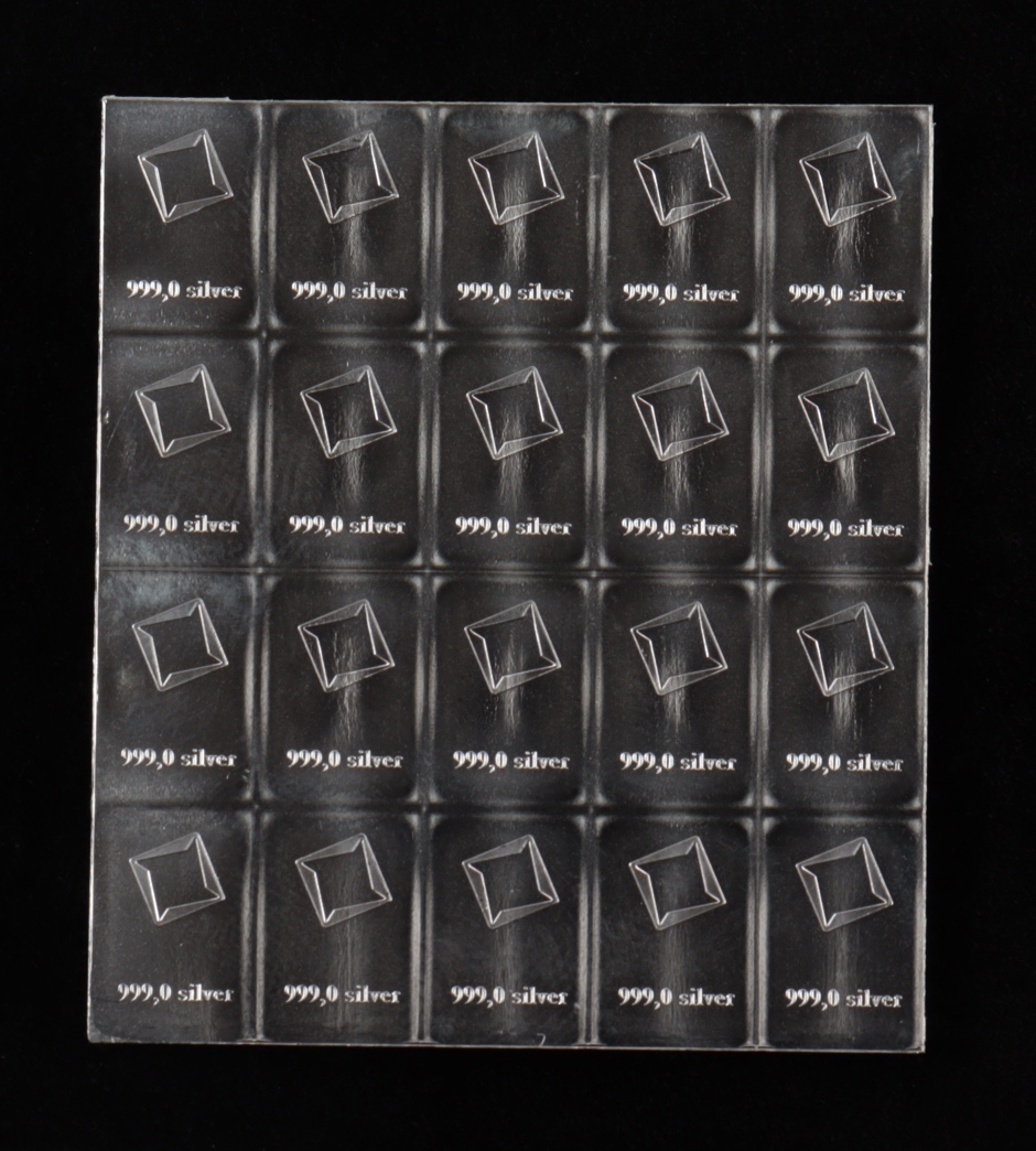Uncut Sheet of (20) 1 Gram Silver Valcambi Bullion Bars at PristineAuction.com Uncut Sheet of (20) 1 Gram Silver Valcambi Bullion Bars at PristineAuction.com
