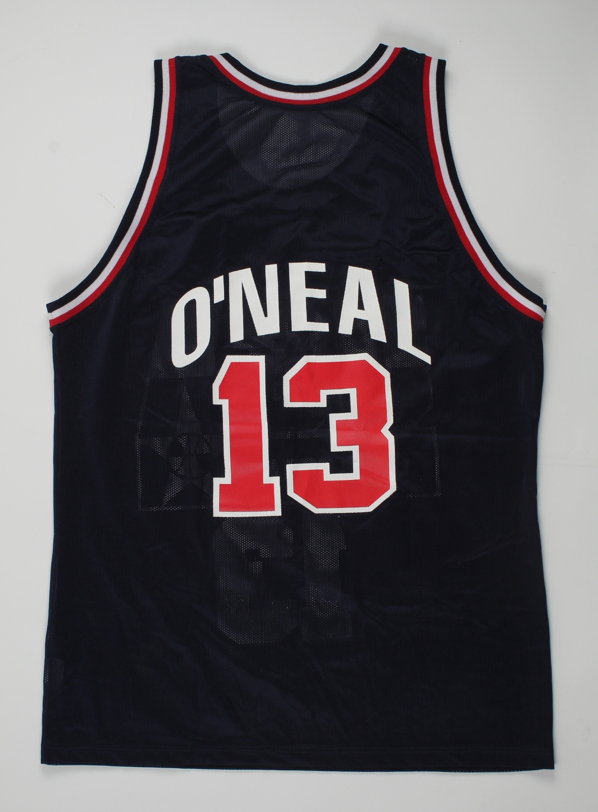 1996 Team USA Jersey Signed by (13) With Shaquille O'Neal, Hakeem Olajuwon, Scottie Pippen, Karle Malone at PristineAuction.com 1996 Team USA Jersey Signed by (13) With Shaquille O'Neal, Hakeem Olajuwon, Scottie Pippen, Karle Malone at PristineAuction.com