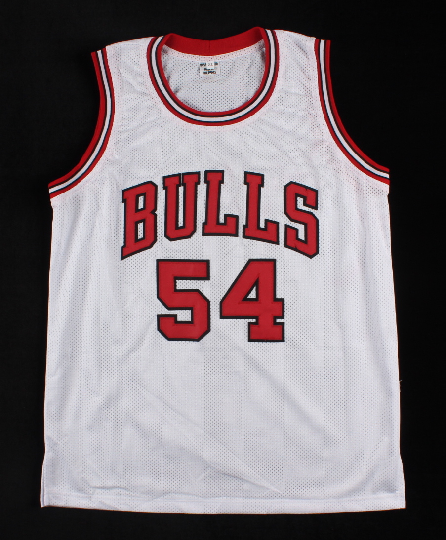 Horace Grant Signed Jersey Inscribed "3 Peat Champs" & "91', 92', 93'" (JSA COA) (See Description) at PristineAuction.com Horace Grant Signed Jersey Inscribed "3 Peat Champs" & "91', 92', 93'" (JSA COA) (See Description) at PristineAuction.com