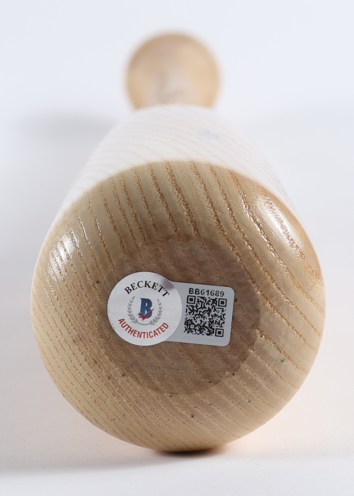 Vladimir Guerrero Jr. Signed Rawlings Pro Baseball Bat (Beckett) at PristineAuction.com Vladimir Guerrero Jr. Signed Rawlings Pro Baseball Bat (Beckett) at PristineAuction.com