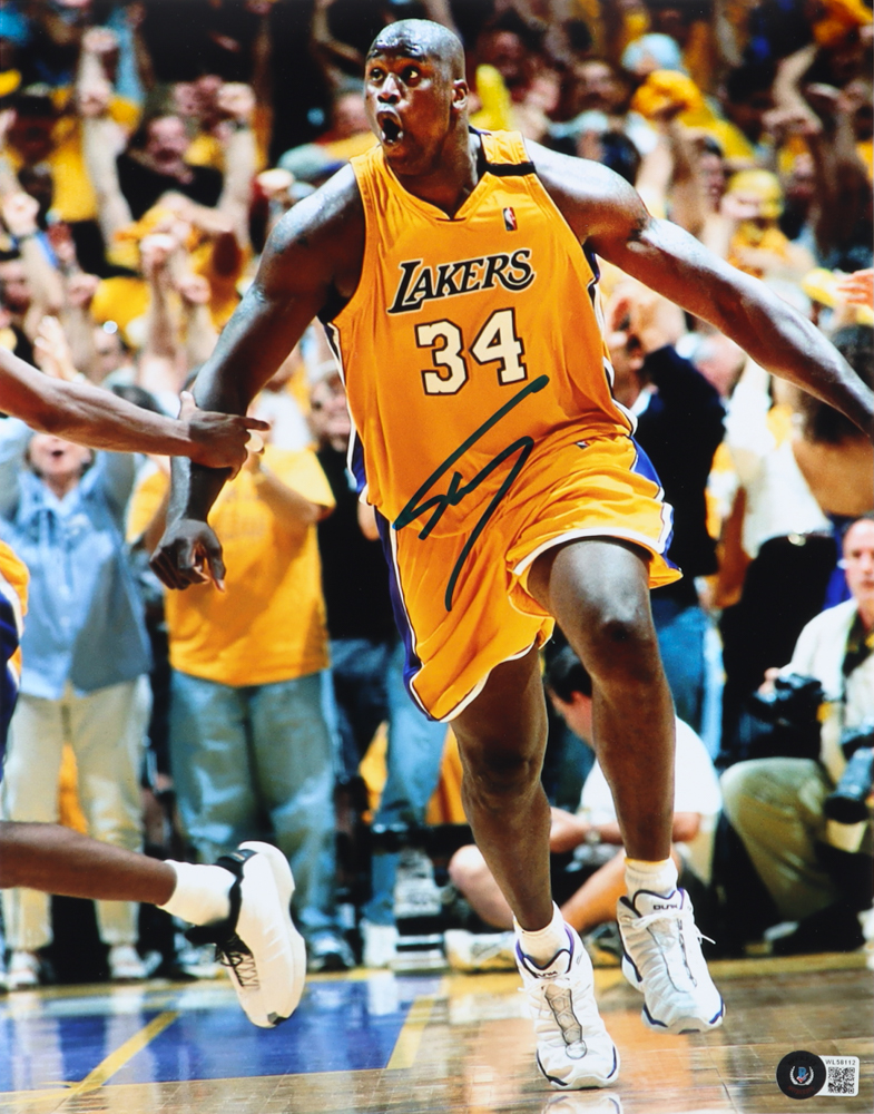 Shaquille O'Neal Signed Lakers 11x14 Photo (Beckett Hologram) at PristineAuction.com Shaquille O'Neal Signed Lakers 11x14 Photo (Beckett Hologram) at PristineAuction.com