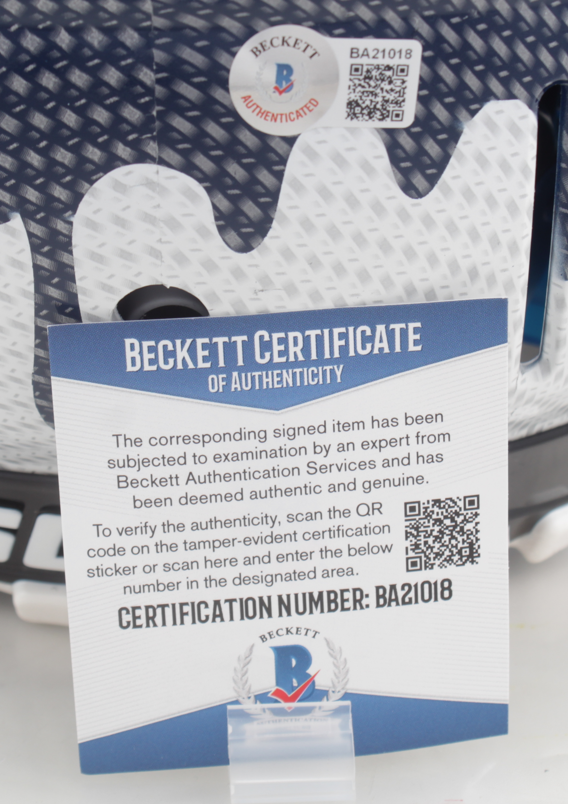 Jay Novacek Signed Full-Size Authentic On-Field Hydro-Dipped F7 Helmet (Beckett COA) (See Description) at PristineAuction.com Jay Novacek Signed Full-Size Authentic On-Field Hydro-Dipped F7 Helmet (Beckett COA) (See Description) at PristineAuction.com
