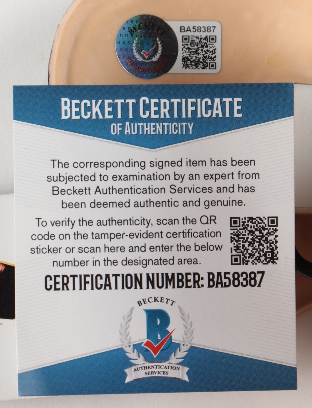 Malcolm McDowell Signed "A Clockwork Orange" Mask (Beckett COA) at PristineAuction.com Malcolm McDowell Signed "A Clockwork Orange" Mask (Beckett COA) at PristineAuction.com