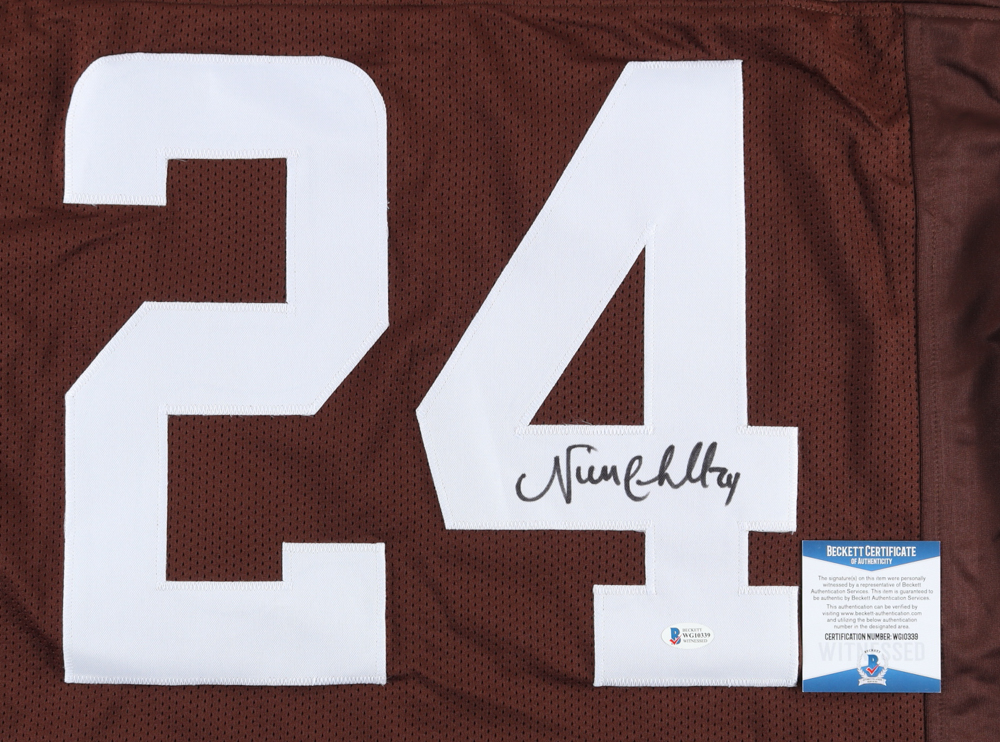 Nick Chubb Signed Jersey (Beckett) at PristineAuction.com Nick Chubb Signed Jersey (Beckett) at PristineAuction.com