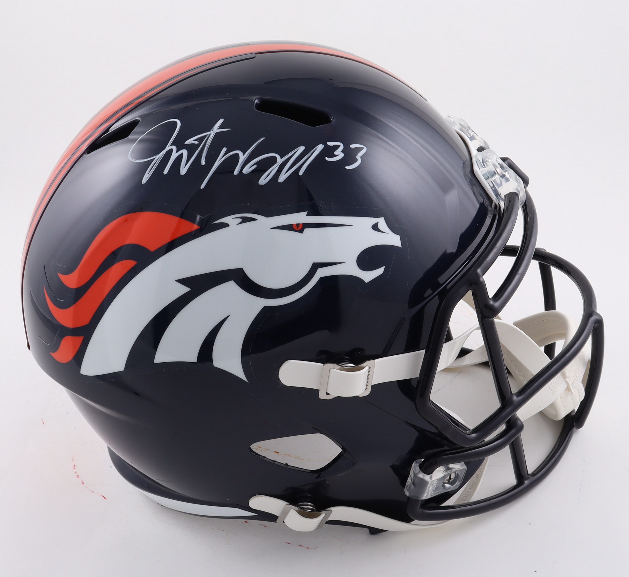 Javonte Williams Signed Broncos Full-Size Speed Helmet (Beckett) at PristineAuction.com Javonte Williams Signed Broncos Full-Size Speed Helmet (Beckett) at PristineAuction.com
