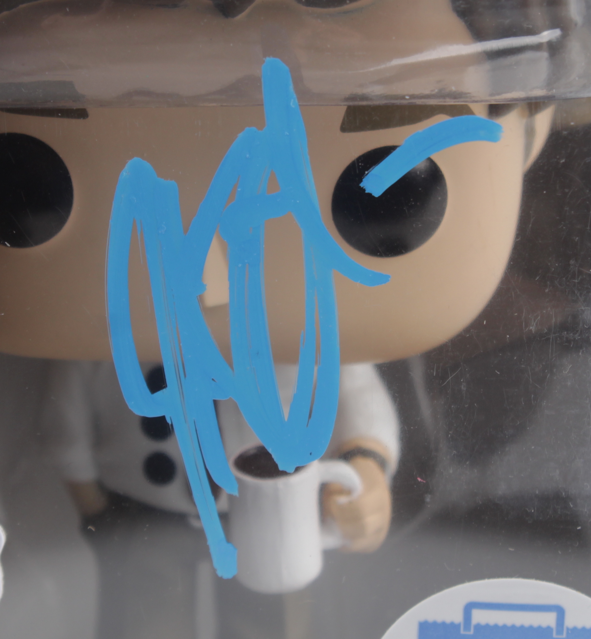 John Krasinski Signed "The Office" #880 Jim Halpert Funko Pop! Vinyl Figurine (Beckett Hologram) (See Description) at PristineAuction.com John Krasinski Signed "The Office" #880 Jim Halpert Funko Pop! Vinyl Figurine (Beckett Hologram) (See Description) at PristineAuction.com
