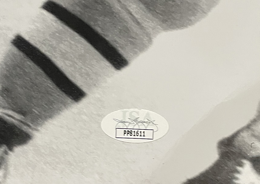 Bobby Orr Signed Bruins 16x20 Photo (JSA & Bobby Orr) at PristineAuction.com Bobby Orr Signed Bruins 16x20 Photo (JSA & Bobby Orr) at PristineAuction.com