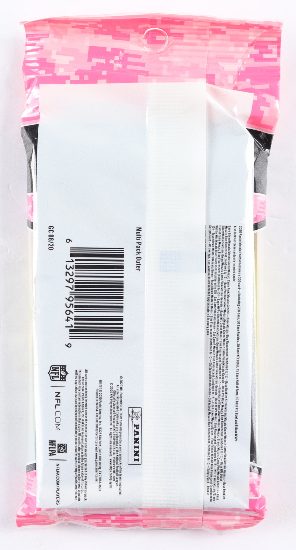 2020 Panini Mosaic Football Cello Pack with (15) Cards at PristineAuction.com 2020 Panini Mosaic Football Cello Pack with (15) Cards at PristineAuction.com