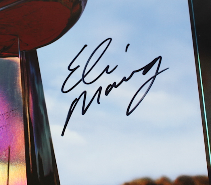 Eli Manning Signed Super Bowl XLII Official Game Program (Radtke COA) at PristineAuction.com Eli Manning Signed Super Bowl XLII Official Game Program (Radtke COA) at PristineAuction.com