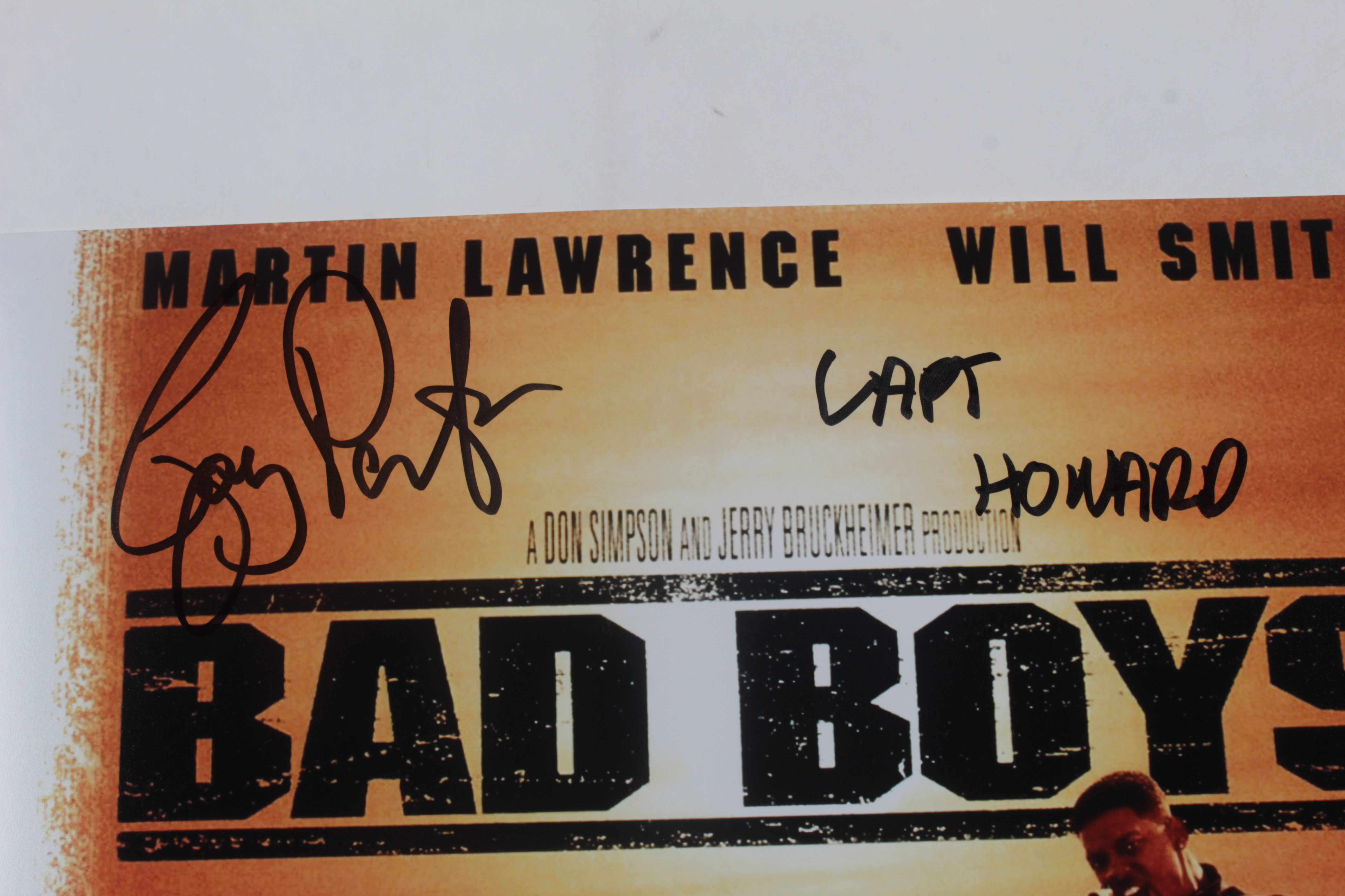 Joe Pantoliano Signed "Bad Boys" 11x14 Photo Inscribed "Capt Howard" (JSA COA) at PristineAuction.com Joe Pantoliano Signed "Bad Boys" 11x14 Photo Inscribed "Capt Howard" (JSA COA) at PristineAuction.com