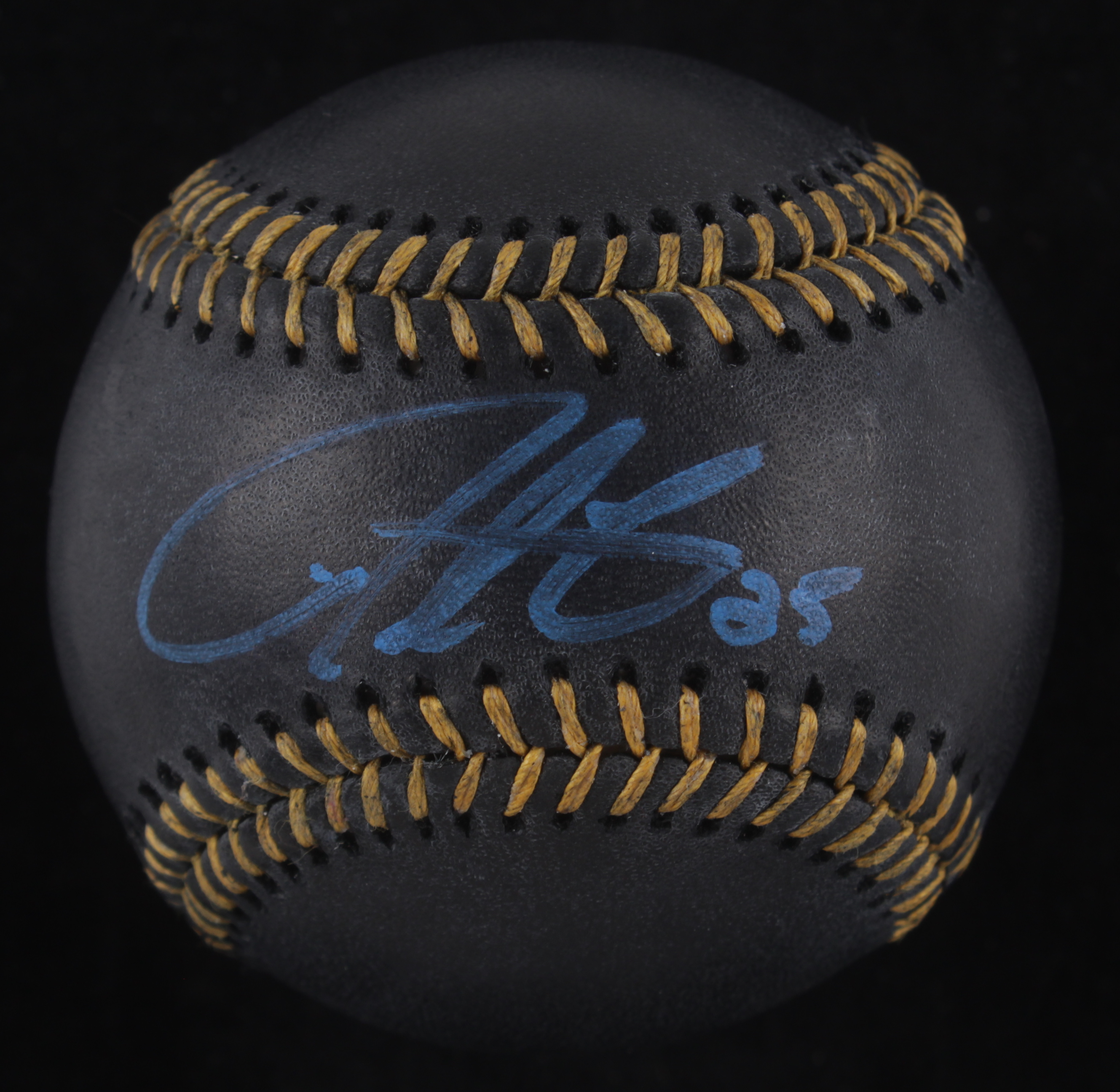 Derrick Lee Signed OML Black Leather Baseball (JSA Hologram) at PristineAuction.com Derrick Lee Signed OML Black Leather Baseball (JSA Hologram) at PristineAuction.com
