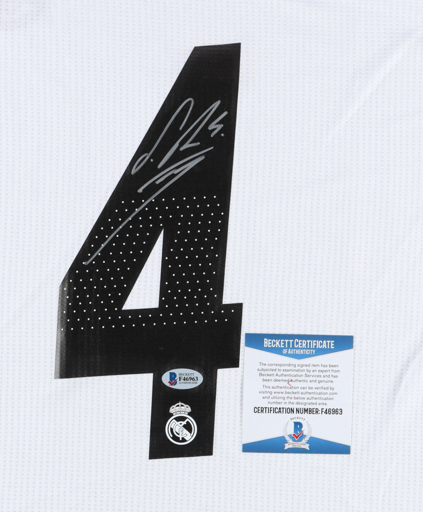 Sergio Ramos Signed Jersey (Beckett COA) at PristineAuction.com Sergio Ramos Signed Jersey (Beckett COA) at PristineAuction.com