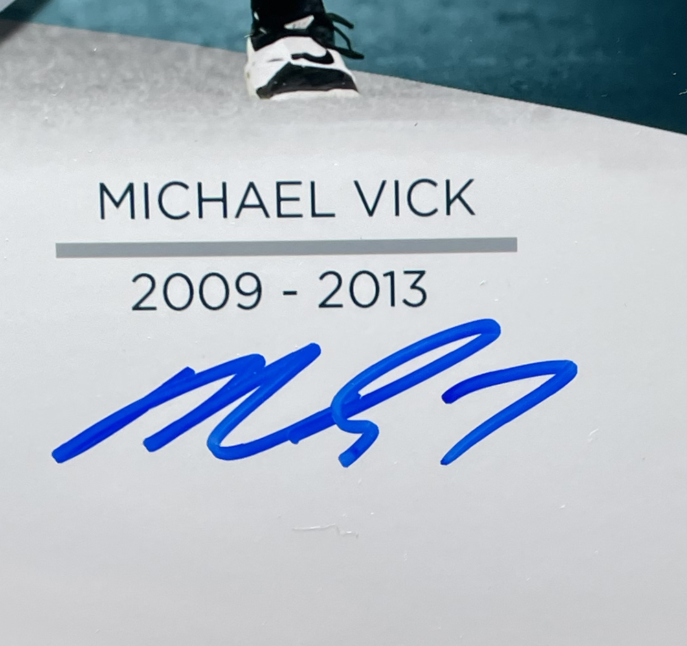 Eagles "QB Legends" 16x20 Photo Signed by (4) with Michael Vick, Donovan McNabb, Randall Cunningham & Ron Jaworski (JSA) at PristineAuction.com Eagles "QB Legends" 16x20 Photo Signed by (4) with Michael Vick, Donovan McNabb, Randall Cunningham & Ron Jaworski (JSA) at PristineAuction.com