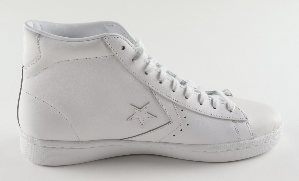 Larry Bird Signed Converse Basketball Shoe (PSA COA) Pristine Auction