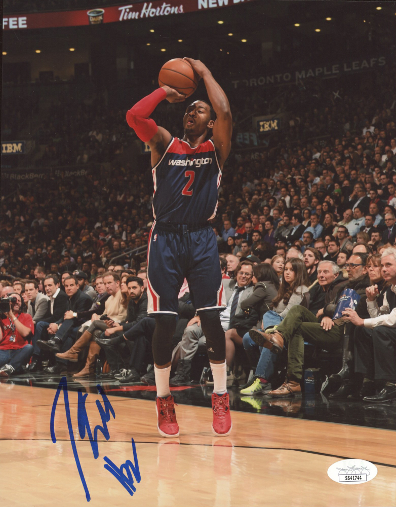John Wall Signed Wizards 8x10 Photo (JSA COA) Pristine Auction