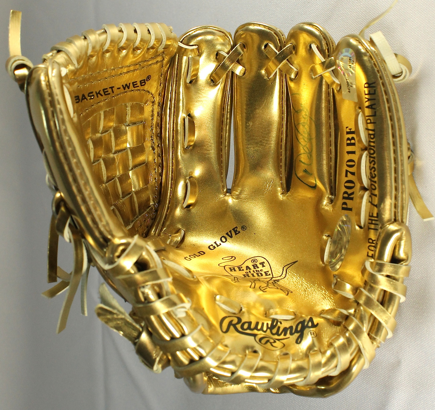 Derek Jeter Signed Rawlings Mini Gold Baseball Glove (Steiner & MLB Hologram) at PristineAuction.com Derek Jeter Signed Rawlings Mini Gold Baseball Glove (Steiner & MLB Hologram) at PristineAuction.com