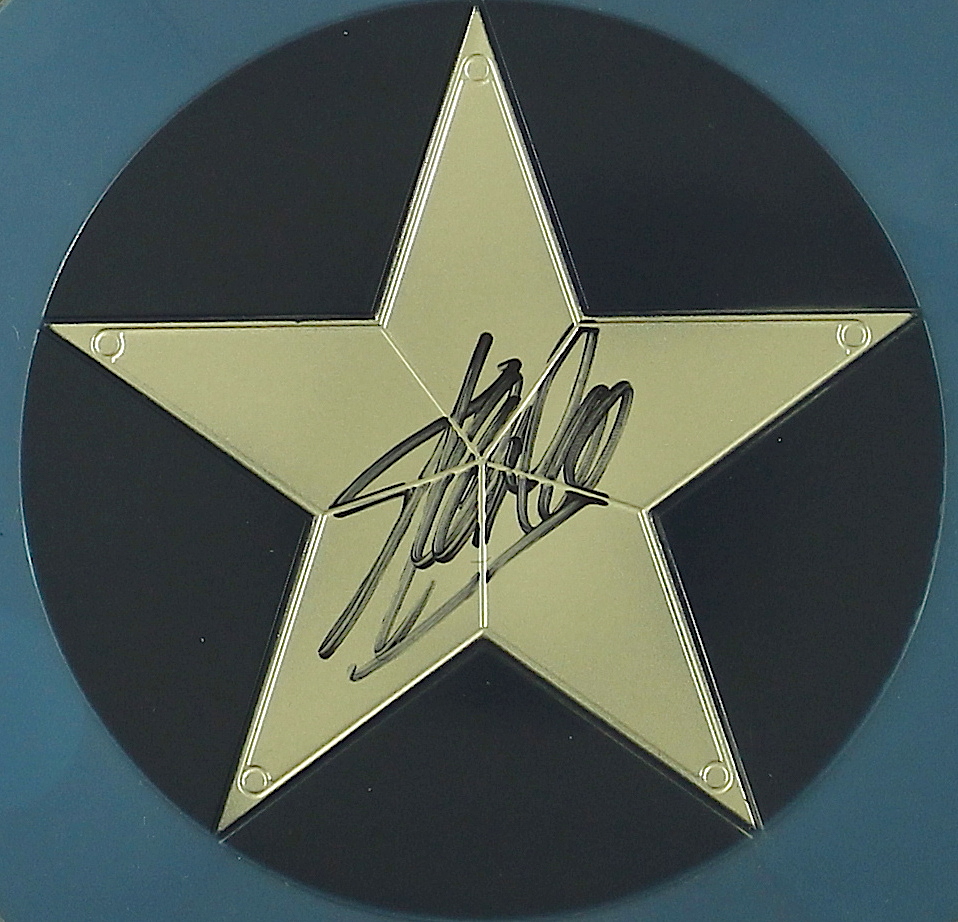 Stan Lee Signed "Captain America" Marvel Toy Flying Shield (Stan Lee Hologram) at PristineAuction.com Stan Lee Signed "Captain America" Marvel Toy Flying Shield (Stan Lee Hologram) at PristineAuction.com