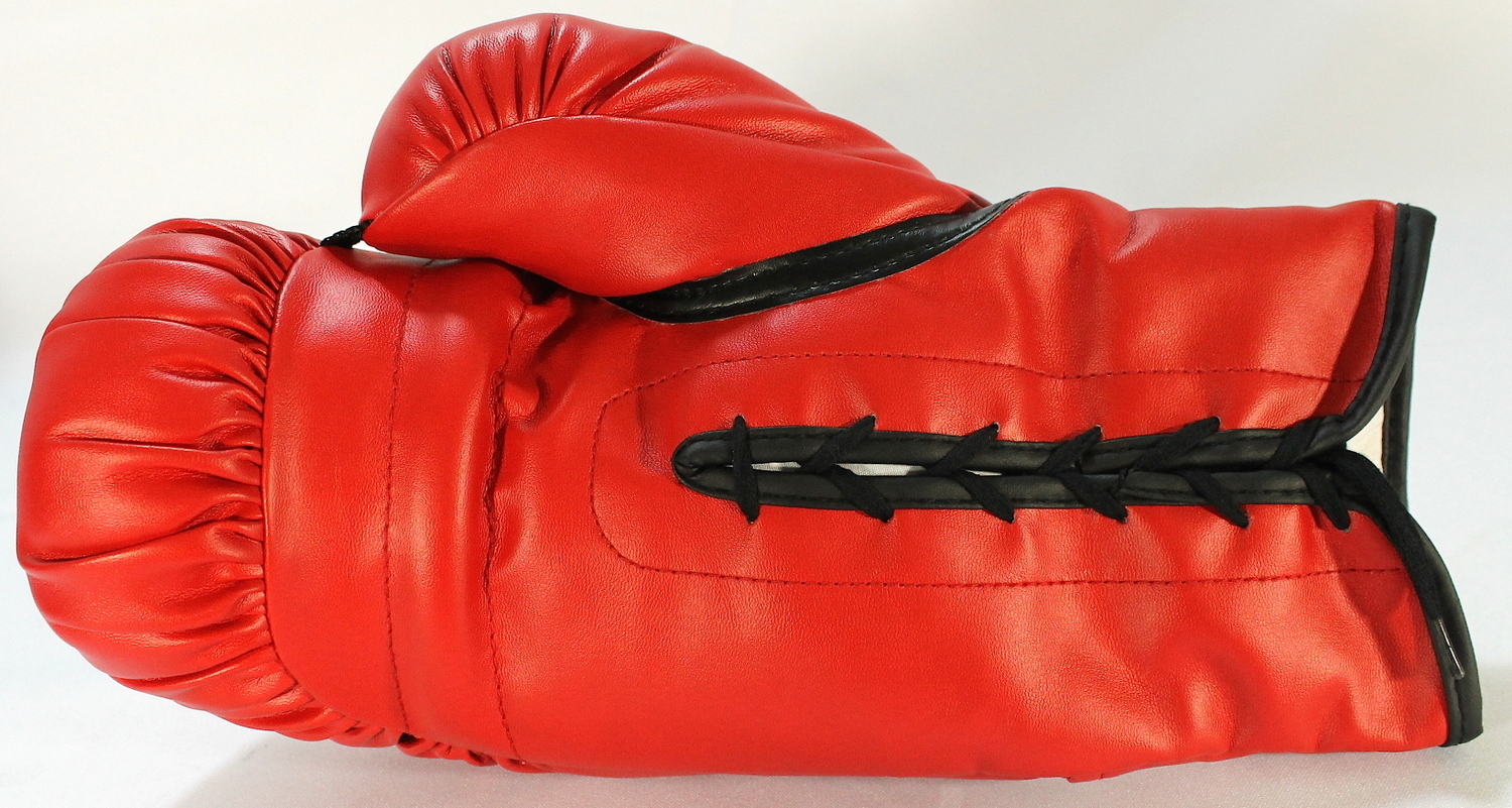 Manny Pacquiao Signed Boxing Glove Inscribed "Pacman" (Pacquiao COA) at PristineAuction.com Manny Pacquiao Signed Boxing Glove Inscribed "Pacman" (Pacquiao COA) at PristineAuction.com