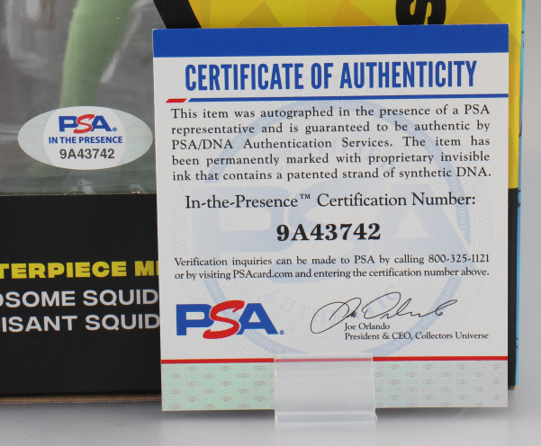 Rodger Bumpass Signed "Handsome Squidward" Spongebob Squarepants Masterpiece Meme Collectible Figure (PSA COA) at PristineAuction.com Rodger Bumpass Signed "Handsome Squidward" Spongebob Squarepants Masterpiece Meme Collectible Figure (PSA COA) at PristineAuction.com