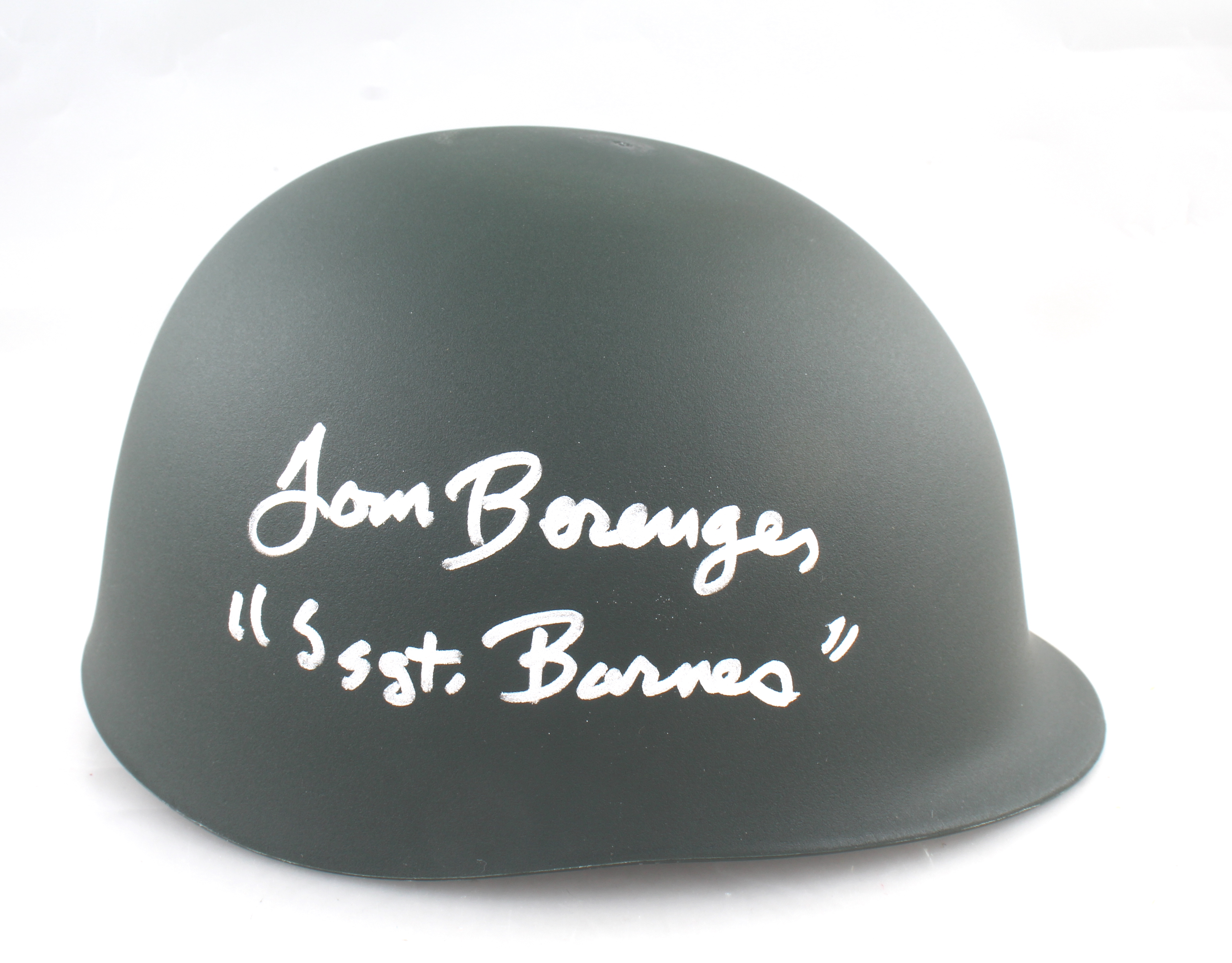 Tom Berenger Signed "Platoon" Vietnam Era Replica Army Helmet Inscribed "SSG Barnes" (JSA COA) at PristineAuction.com Tom Berenger Signed "Platoon" Vietnam Era Replica Army Helmet Inscribed "SSG Barnes" (JSA COA) at PristineAuction.com