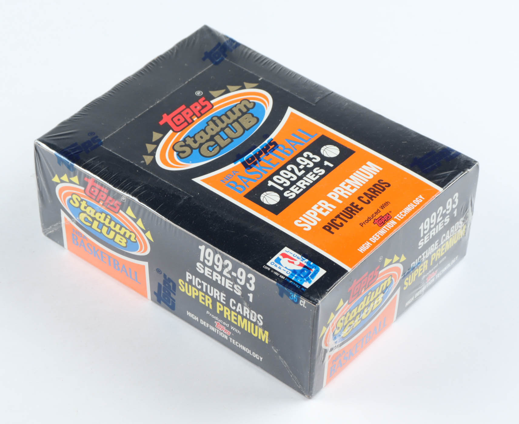 1992 Topps Stadium Club Series 1 Basketball Hobby Box with (36) Packs at PristineAuction.com 1992 Topps Stadium Club Series 1 Basketball Hobby Box with (36) Packs at PristineAuction.com