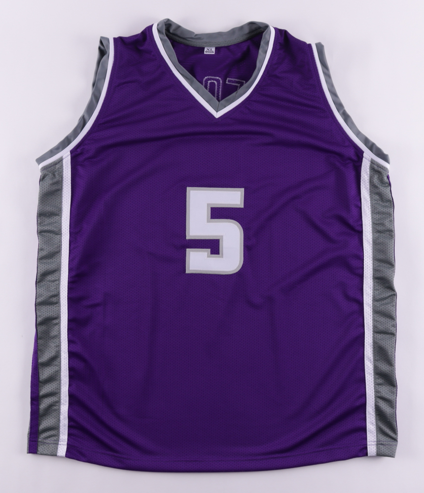 De'Aaron Fox Signed Jersey (Beckett Hologram) at PristineAuction.com De'Aaron Fox Signed Jersey (Beckett Hologram) at PristineAuction.com