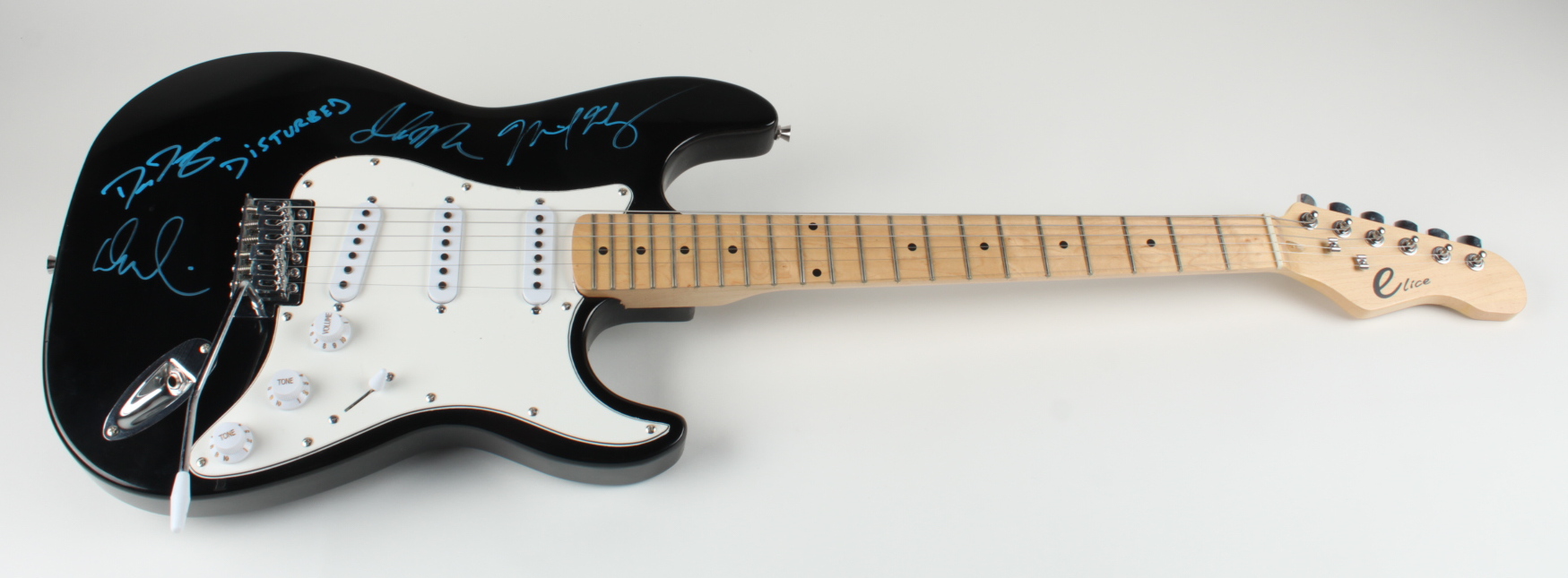 "Disturbed " 40" Full-Size Electric Guitar Signed by (4) with David Draiman, Dan Donegan, John Moyer & Mike Wengren Inscribed "DISTURBED" (AutographCOA Hologram) at PristineAuction.com "Disturbed " 40" Full-Size Electric Guitar Signed by (4) with David Draiman, Dan Donegan, John Moyer & Mike Wengren Inscribed "DISTURBED" (AutographCOA Hologram) at PristineAuction.com