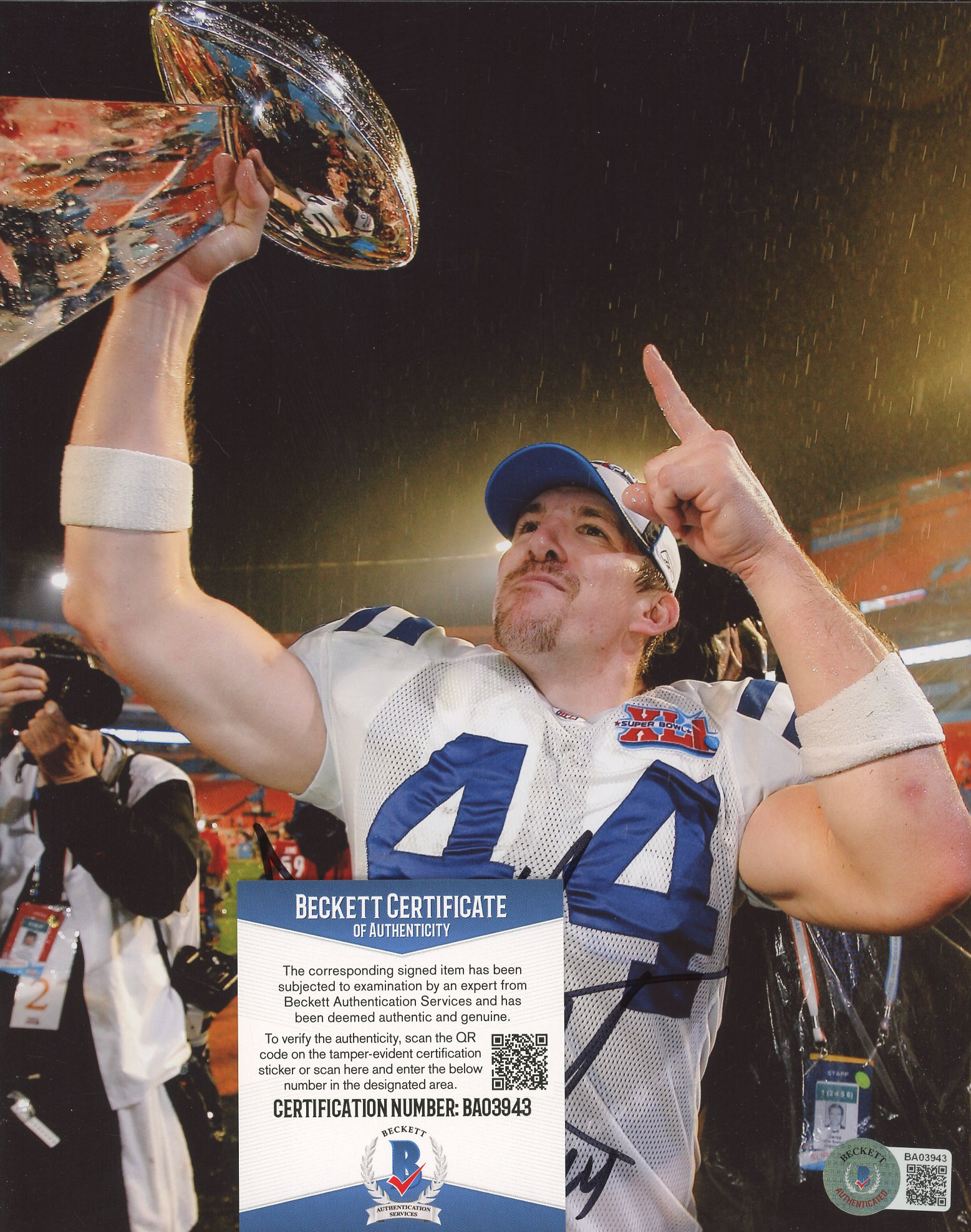 Dallas Clark Signed Colts 8x10 Photo (Beckett) at PristineAuction.com Dallas Clark Signed Colts 8x10 Photo (Beckett) at PristineAuction.com