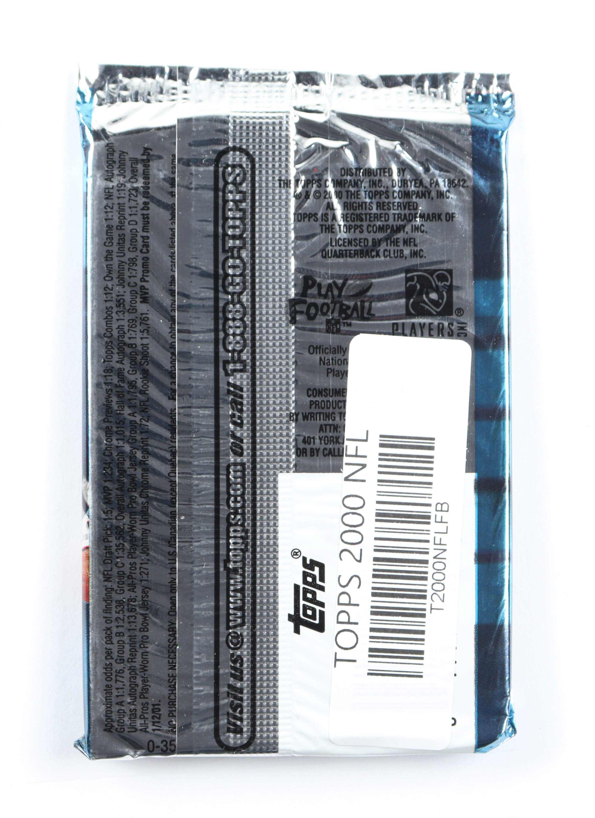 2000 Topps Football Retail Pack with (10) Cards at PristineAuction.com 2000 Topps Football Retail Pack with (10) Cards at PristineAuction.com