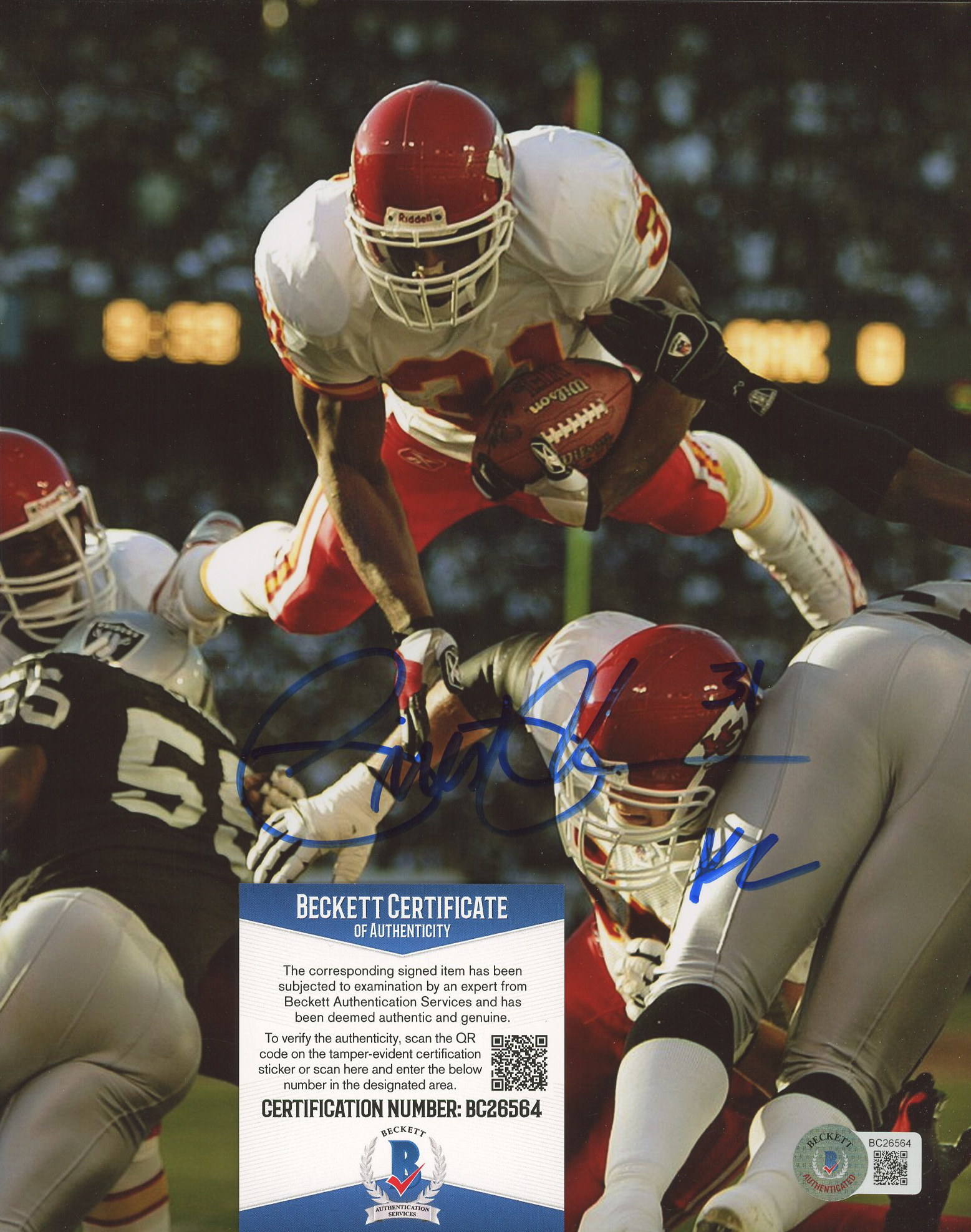 Priest Holmes Signed Chiefs 8x10 Photo Inscribed "KC" (Beckett COA) at PristineAuction.com Priest Holmes Signed Chiefs 8x10 Photo Inscribed "KC" (Beckett COA) at PristineAuction.com