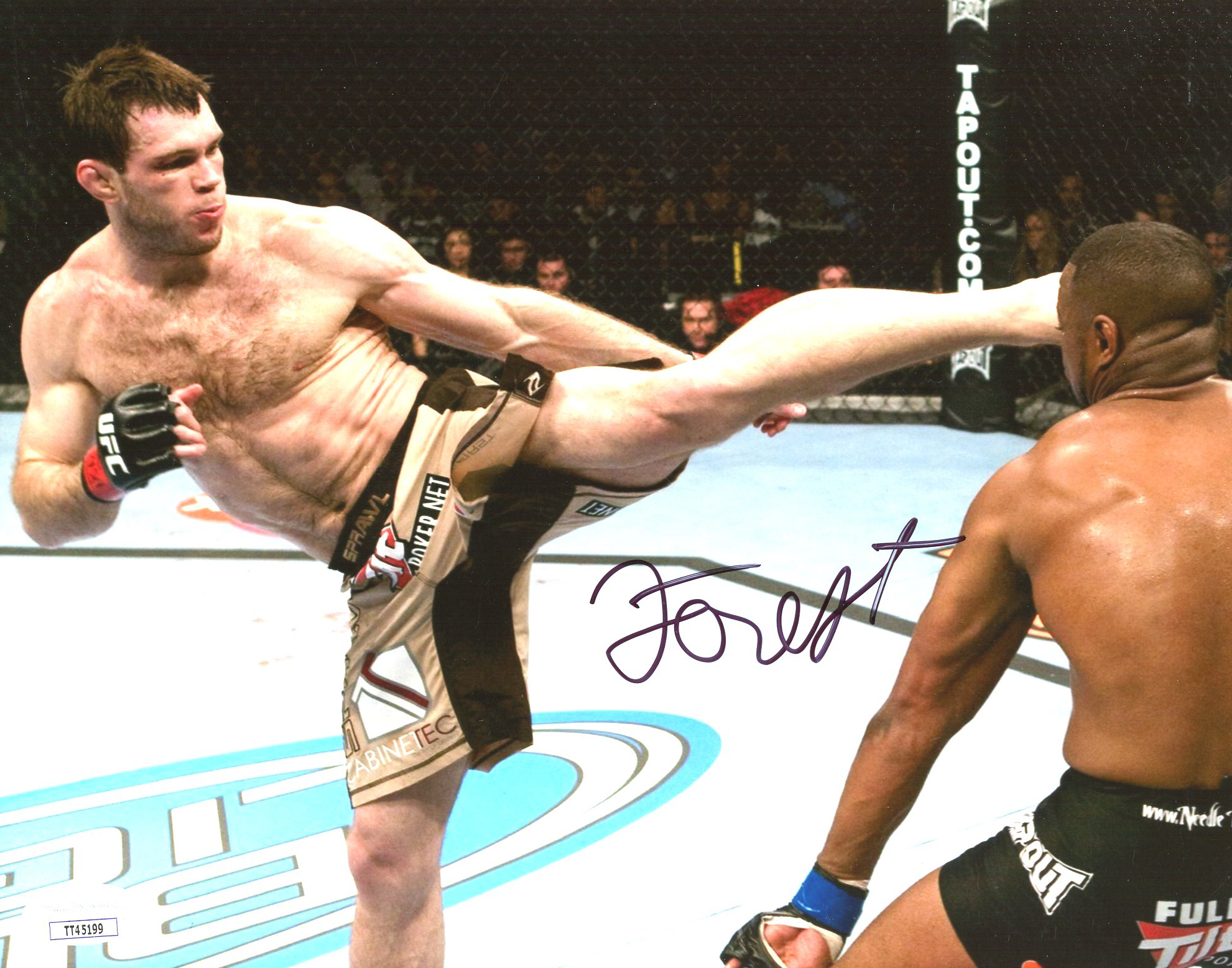 Forrest Griffin Signed UFC 8x10 Photo (JSA COA) at PristineAuction.com Forrest Griffin Signed UFC 8x10 Photo (JSA COA) at PristineAuction.com