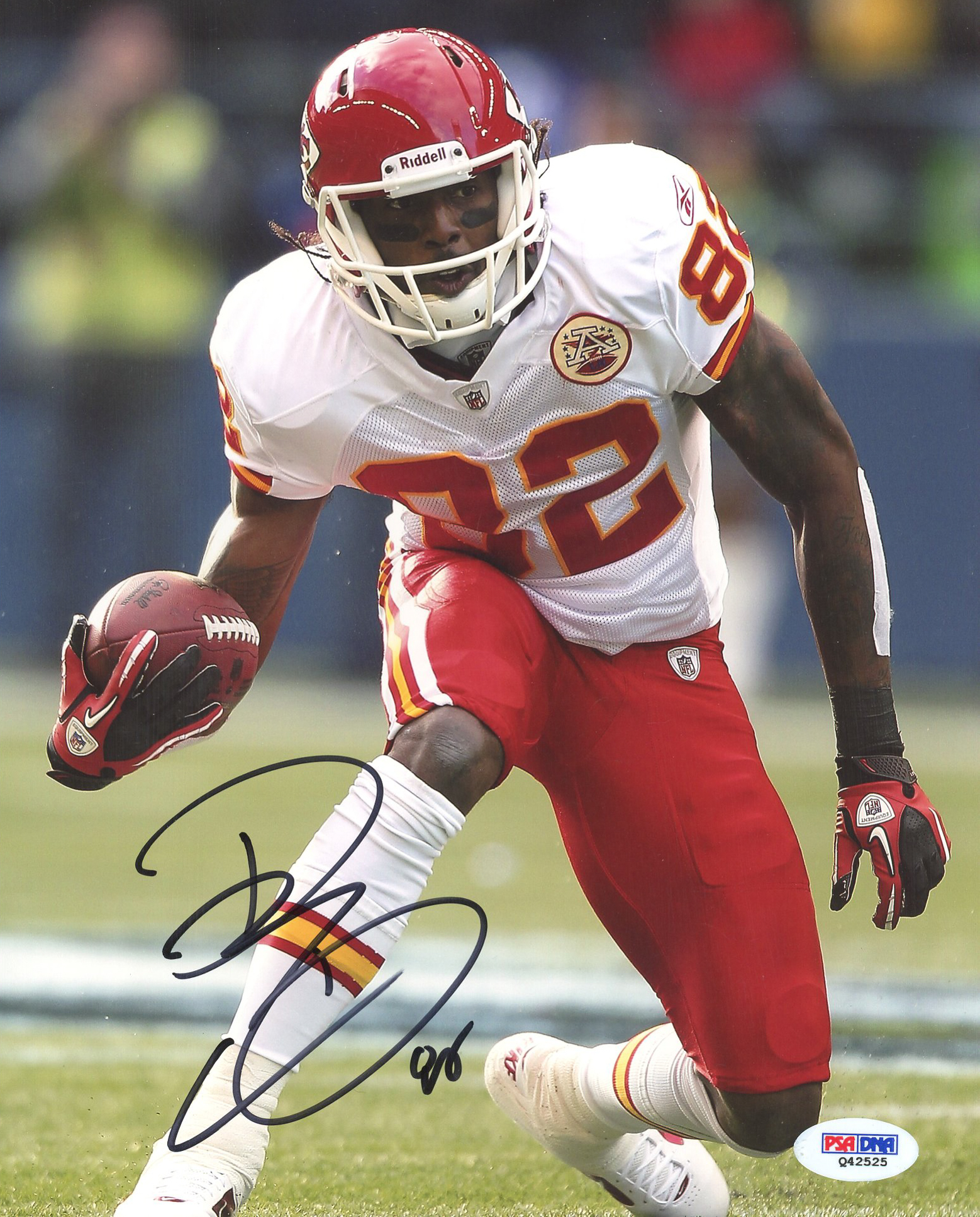 Dwayne Bowe Signed Chiefs 8x10 Photo (PSA) at PristineAuction.com Dwayne Bowe Signed Chiefs 8x10 Photo (PSA) at PristineAuction.com
