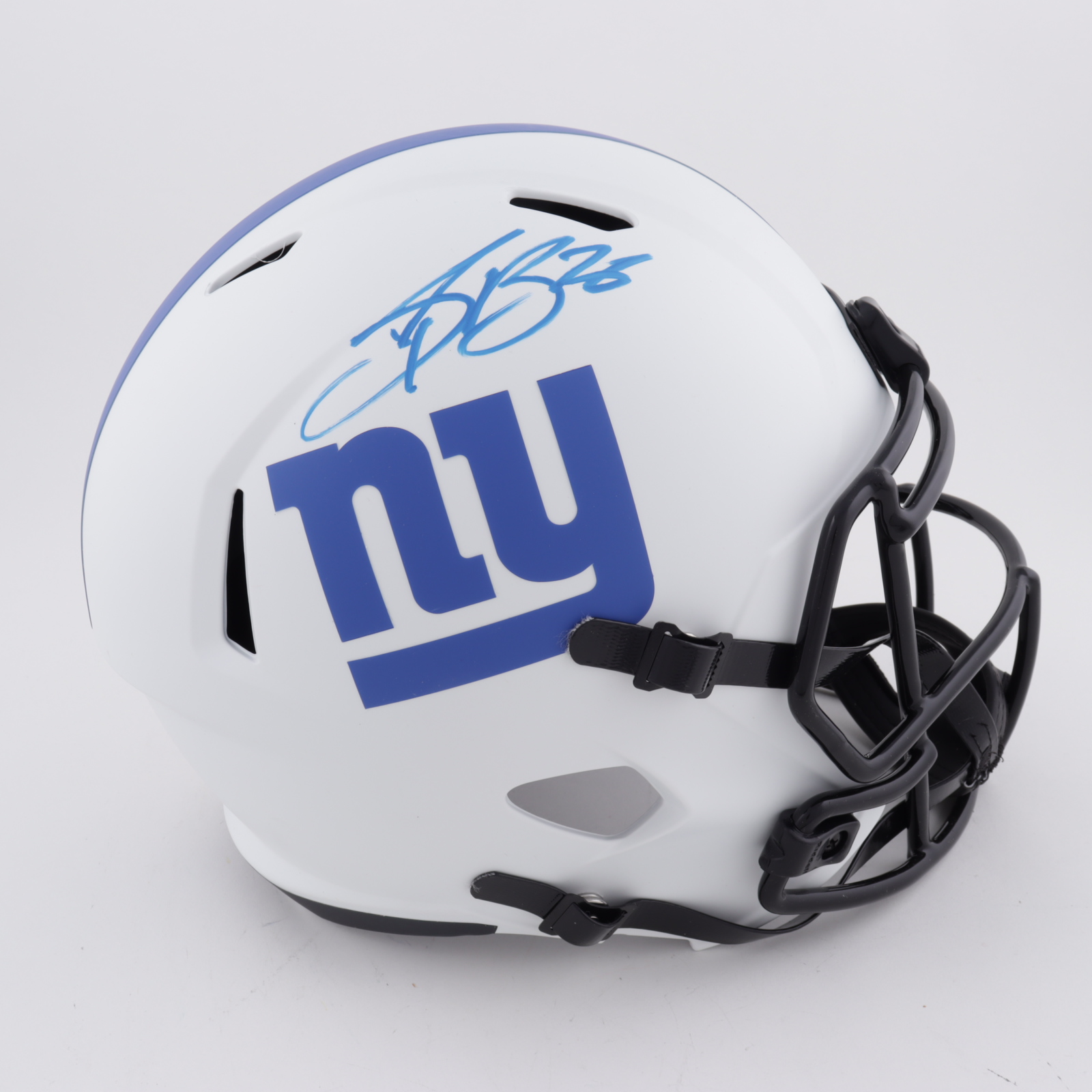 Saquon Barkley Signed Giants Full-Size Lunar Eclipse Alternate Speed Helmet (Beckett) at PristineAuction.com Saquon Barkley Signed Giants Full-Size Lunar Eclipse Alternate Speed Helmet (Beckett) at PristineAuction.com