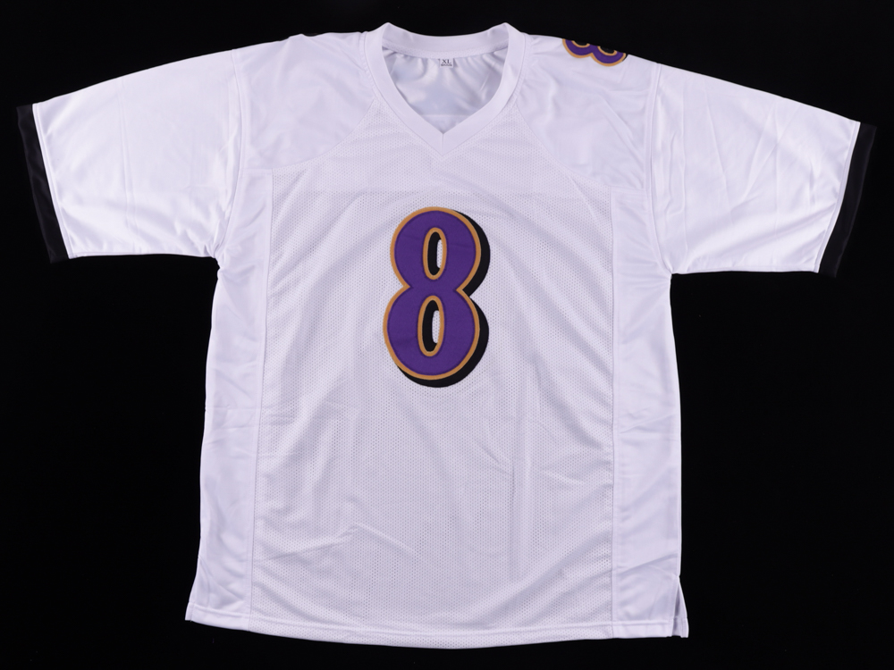 Lamar Jackson Signed Jersey (JSA Hologram) at PristineAuction.com Lamar Jackson Signed Jersey (JSA Hologram) at PristineAuction.com