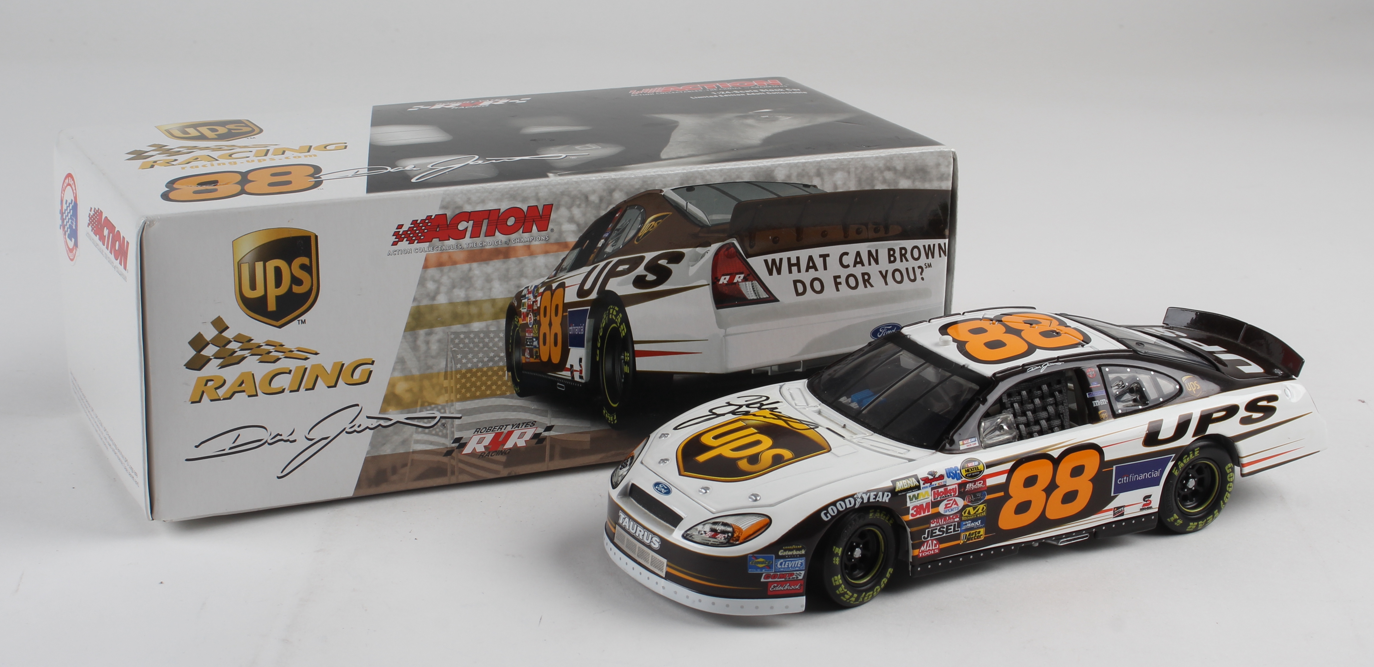 Dale Jarrett Signed LE 2005 NASCAR #88 UPS Ford Taurus - 1:24 Diecast Car (JSA COA) at PristineAuction.com Dale Jarrett Signed LE 2005 NASCAR #88 UPS Ford Taurus - 1:24 Diecast Car (JSA COA) at PristineAuction.com