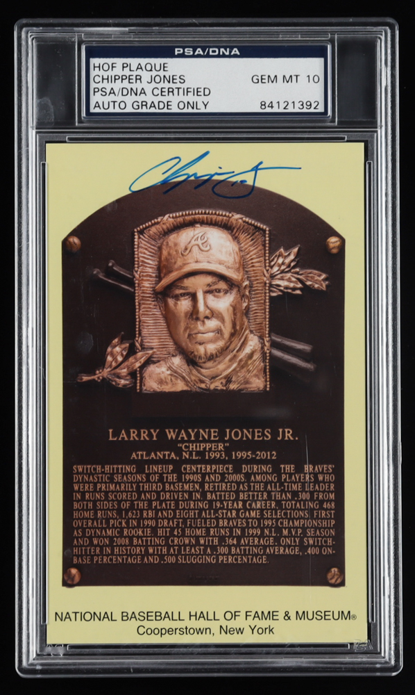 Chipper Jones Signed Hall of Fame Plaque Postcard (PSA Encapsulated ...