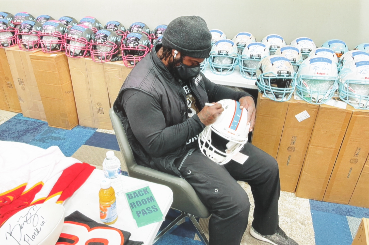 Ricky Williams Signed Dolphins Full-Size Authentic On-Field Speed Helmet Inscribed "Smoking Joints & Scoring Points" (Williams Hologram) at PristineAuction.com Ricky Williams Signed Dolphins Full-Size Authentic On-Field Speed Helmet Inscribed "Smoking Joints & Scoring Points" (Williams Hologram) at PristineAuction.com