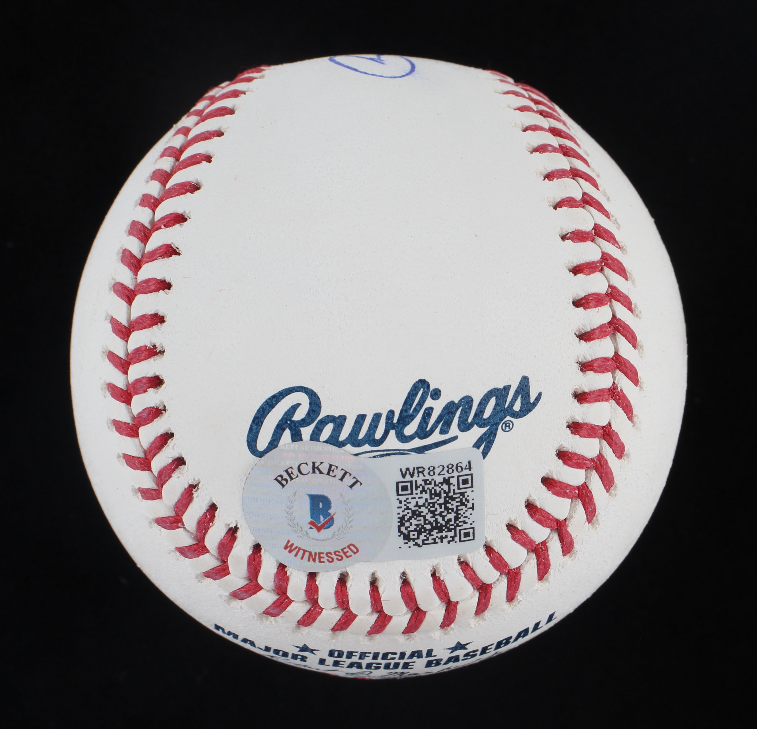 Vladimir Guerrero Sr. Signed OML Baseball (Beckett Hologram) at PristineAuction.com Vladimir Guerrero Sr. Signed OML Baseball (Beckett Hologram) at PristineAuction.com