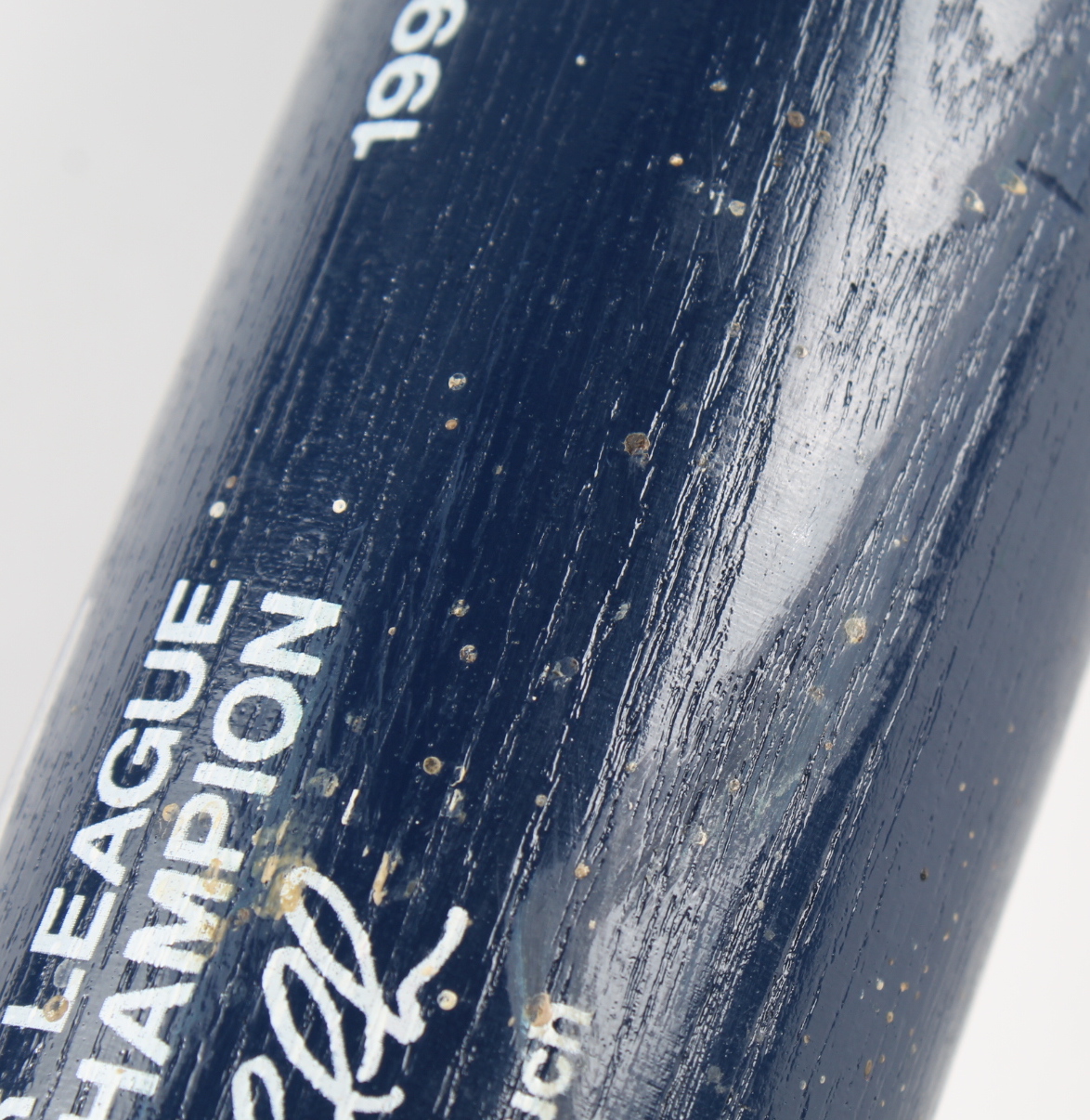 Chuck Knoblauch Signed Louisville Sluger Pro Baseball Bat (Beckett COA) at PristineAuction.com Chuck Knoblauch Signed Louisville Sluger Pro Baseball Bat (Beckett COA) at PristineAuction.com