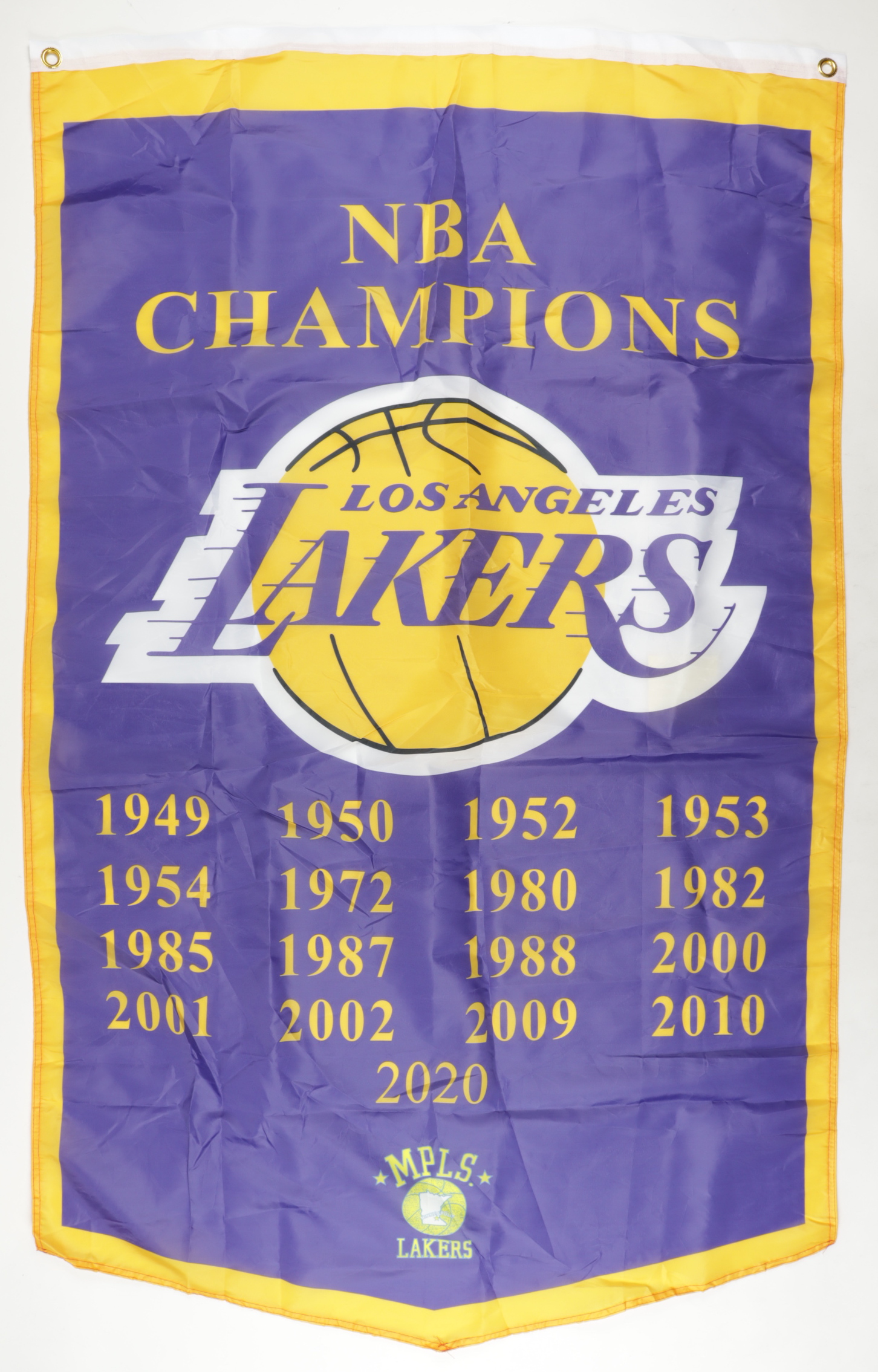 Lakers NBA Champions Logo Flag at PristineAuction.com Lakers NBA Champions Logo Flag at PristineAuction.com