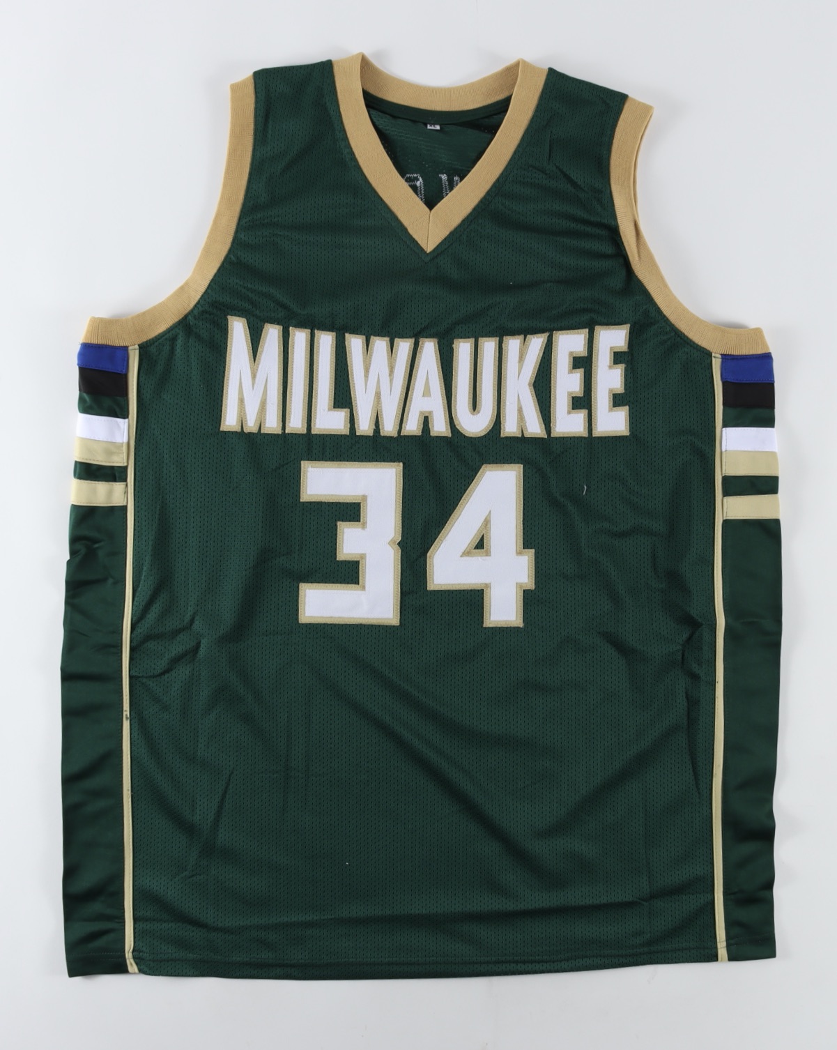Giannis Antetokounmpo Signed Jersey (JSA COA) at PristineAuction.com Giannis Antetokounmpo Signed Jersey (JSA COA) at PristineAuction.com