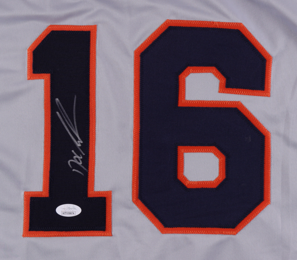 Dwight "Doc" Gooden Signed Jersey (JSA) at PristineAuction.com Dwight "Doc" Gooden Signed Jersey (JSA) at PristineAuction.com